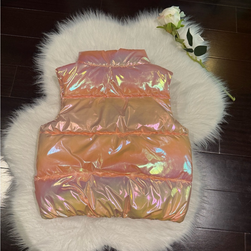 H&M Iridescent Pink Puffer Vest - Picture 2 of 6